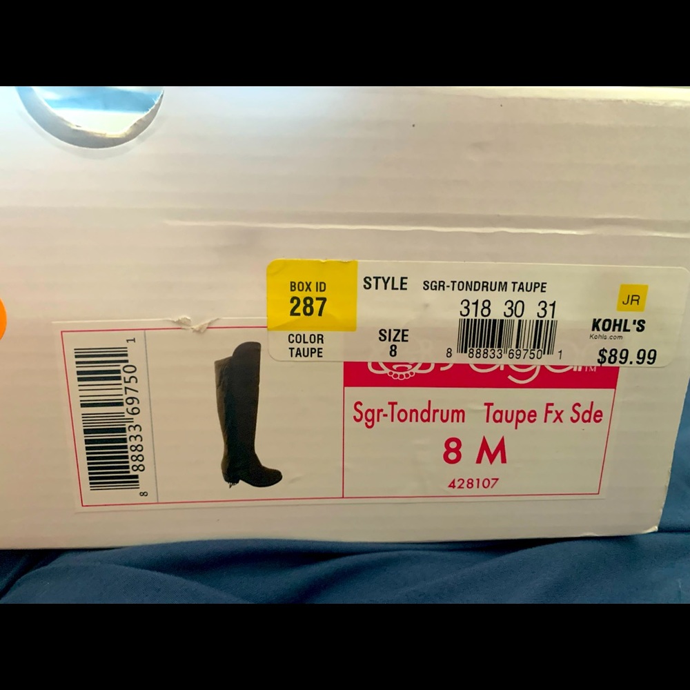 Brand new, knee high boots